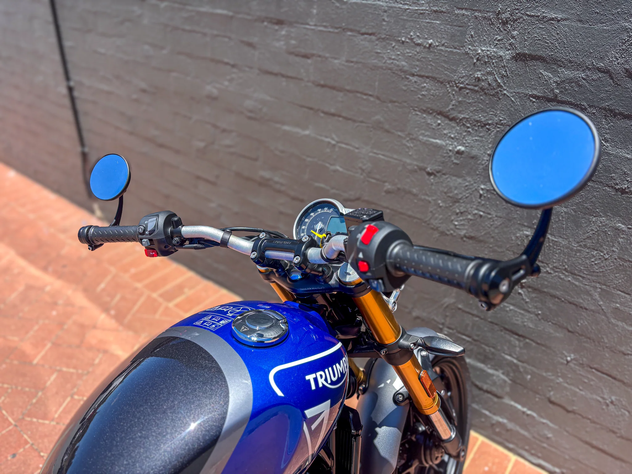DEALER DEMO 2024 TRIUMPH SPEED 400 $7,850* Excl Gov Charges - Image 13