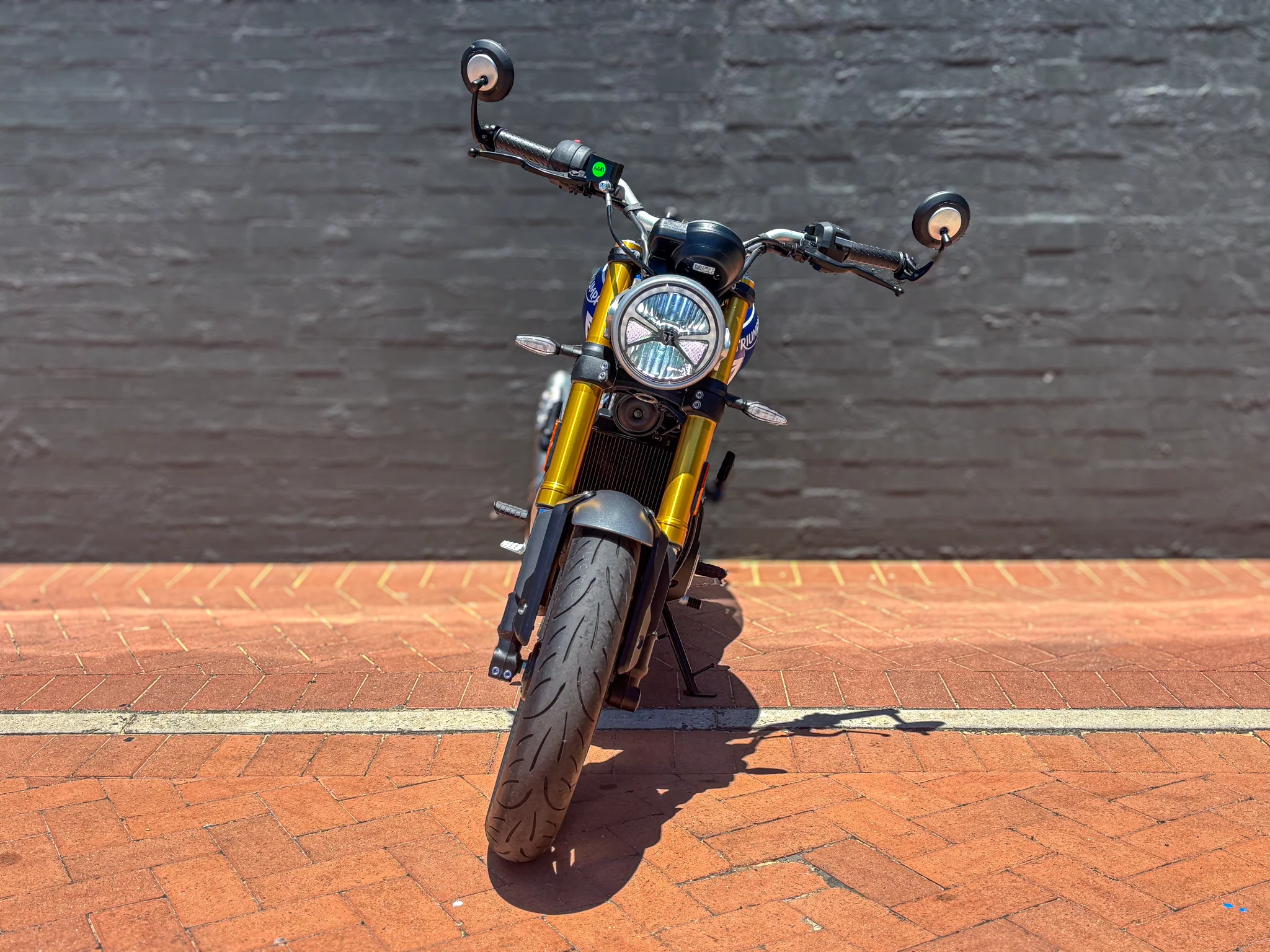 DEALER DEMO 2024 TRIUMPH SPEED 400 $7,850* Excl Gov Charges - Image 4