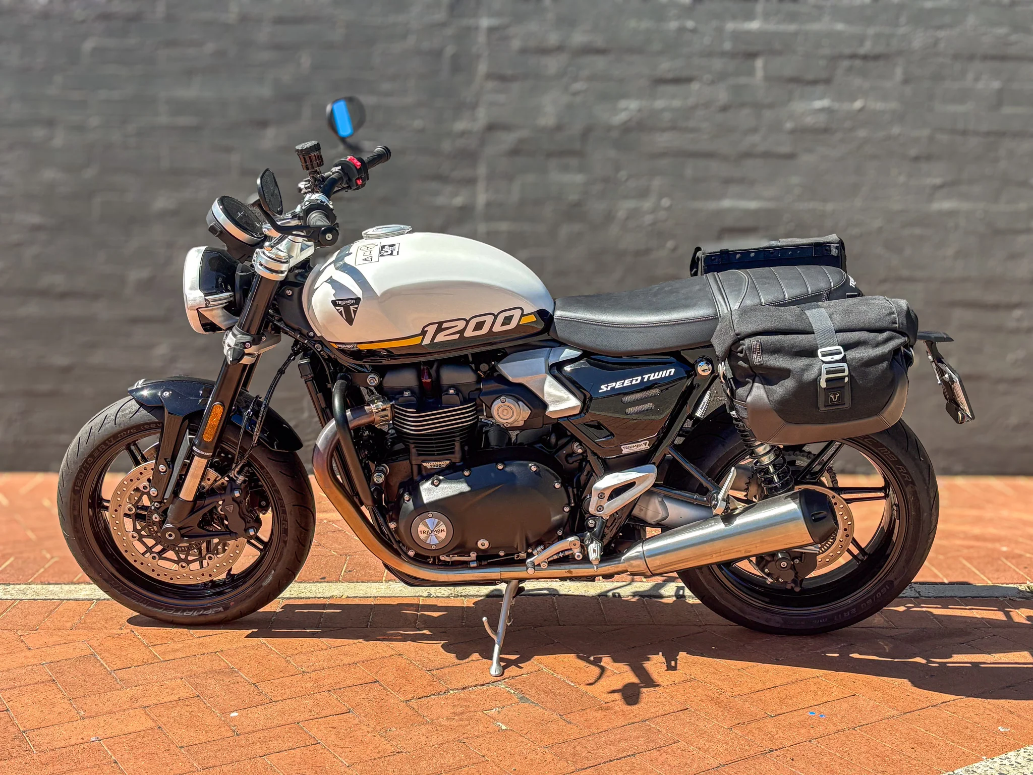 DEALER DEMO MY25 TRIUMPH SPEED TWIN 1200 $20,990* Excl Gov Charges - Image 6