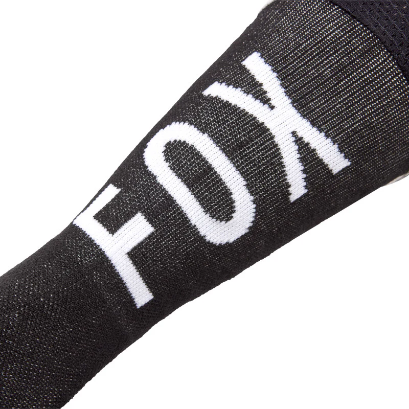 FOX FLEXAIR FRACTURE KNEE BRACE SOCKS - WHITE/BLACK - Image 3
