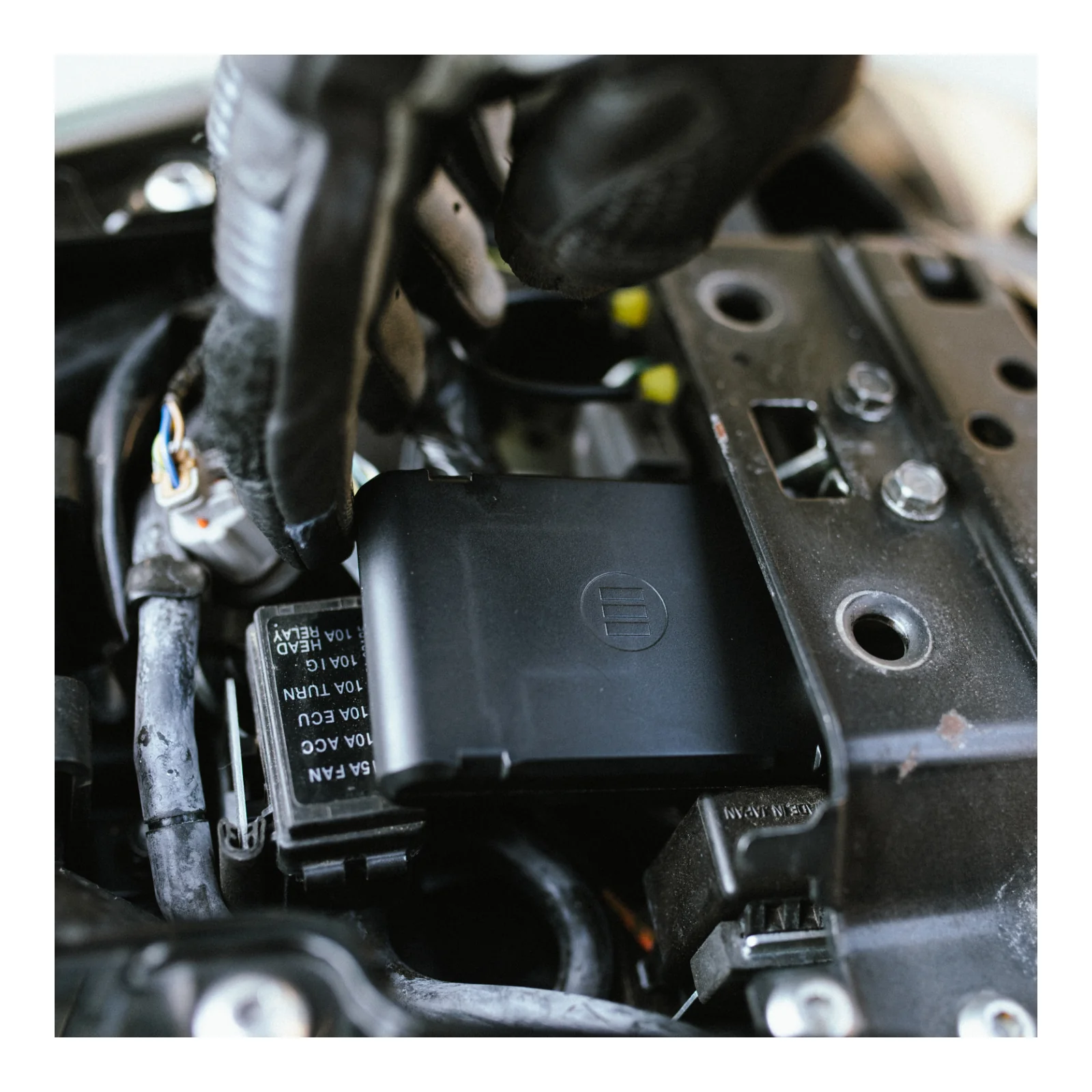 Monimoto 7 Smart Motorcyle GPS Tracker - Amazon Plus 3 Edition - Image 5
