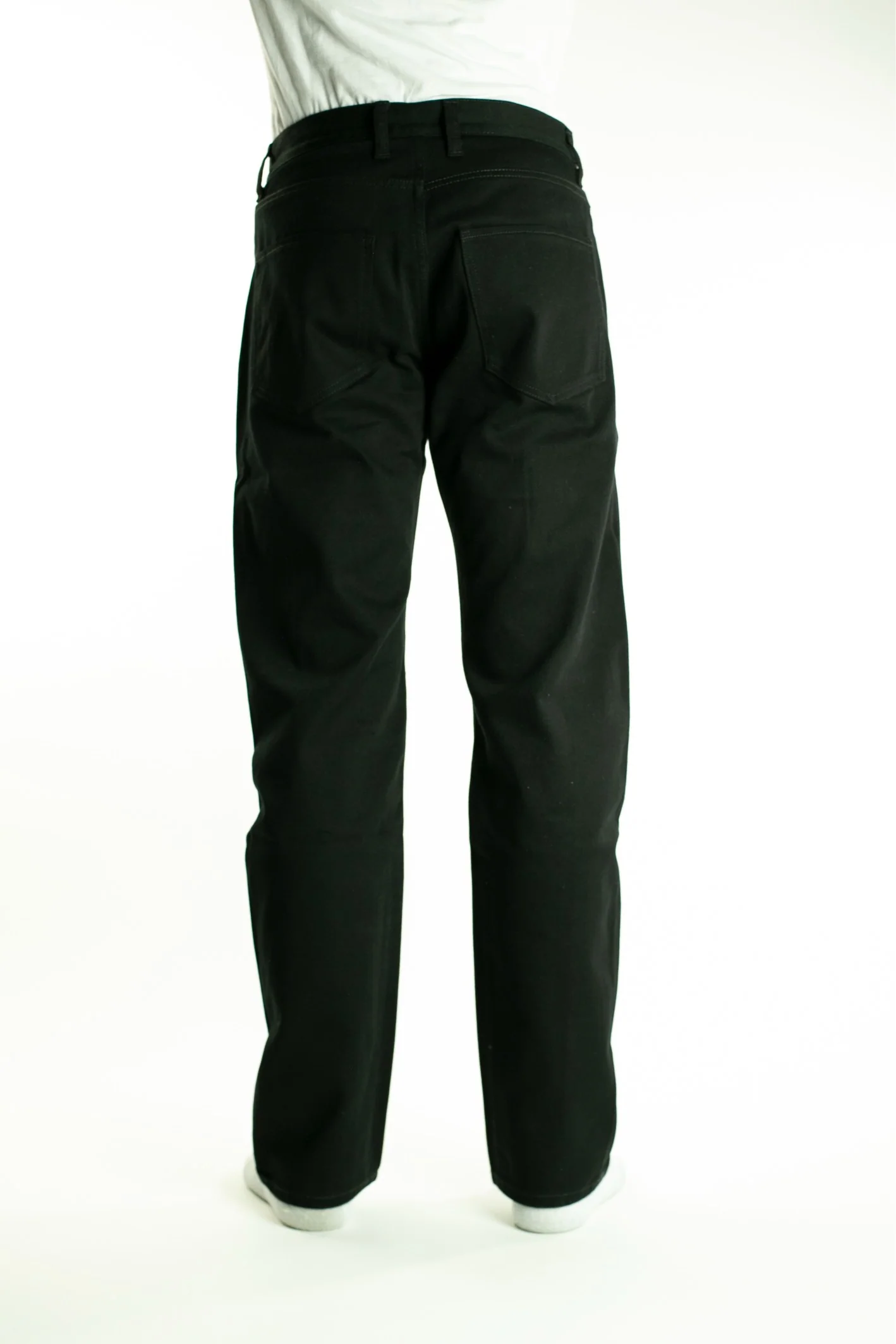 TKD MAX RIGID STRAIGHT LEG JEANS - BLACK - Image 2