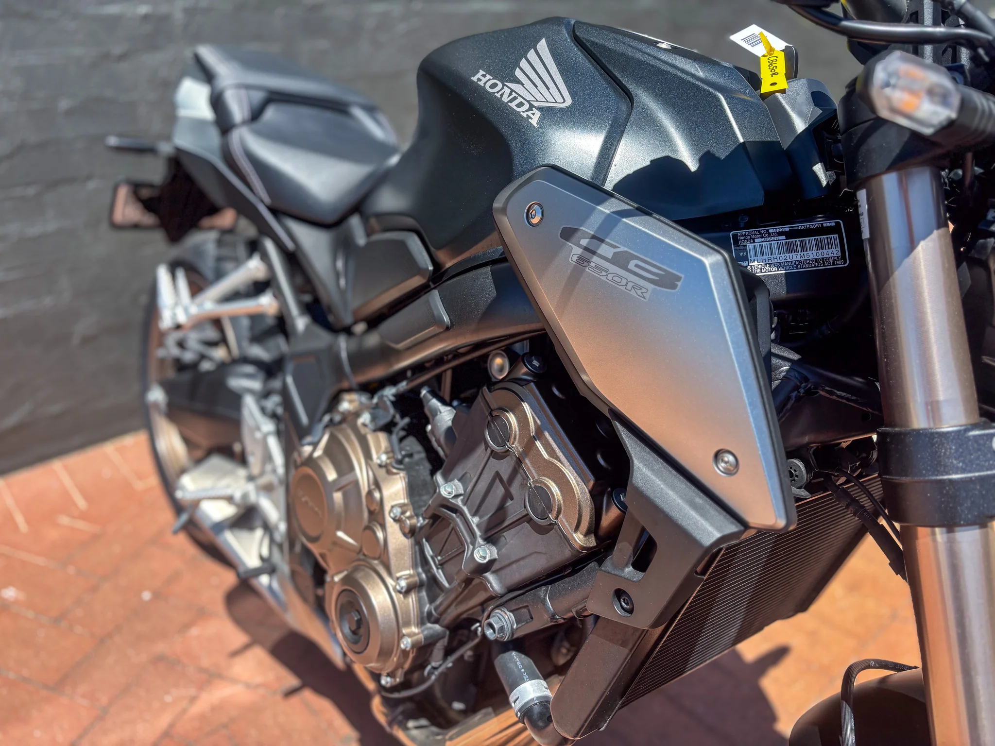 USED 2021 HONDA CB650R $9,990* Excl Gov Charges - Image 11