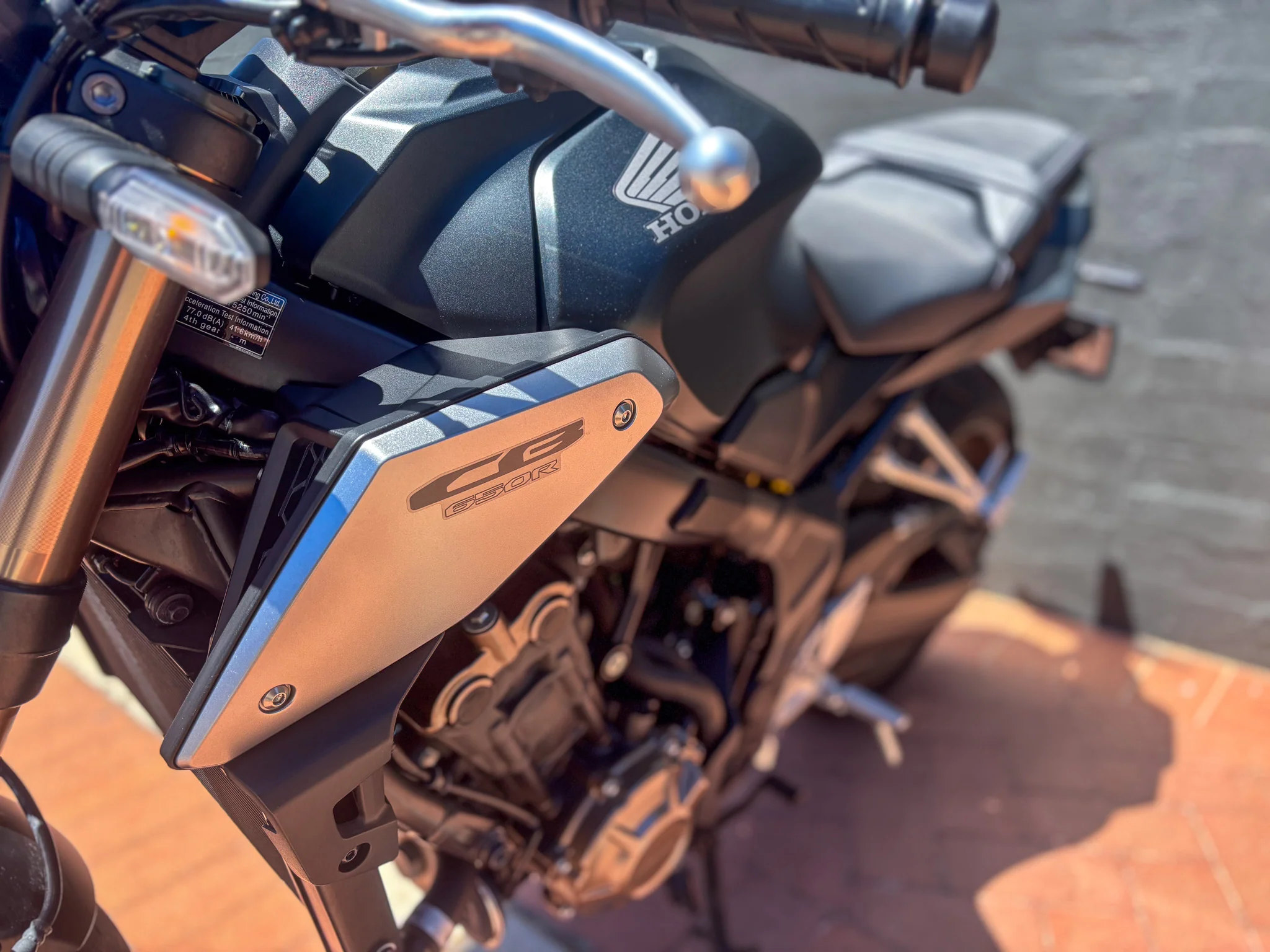 USED 2021 HONDA CB650R $9,990* Excl Gov Charges - Image 18